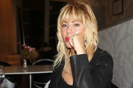 Brilliant Dadaşova Səidənin ərini hədələdi - "Başından tük əskik olsa..." – Video