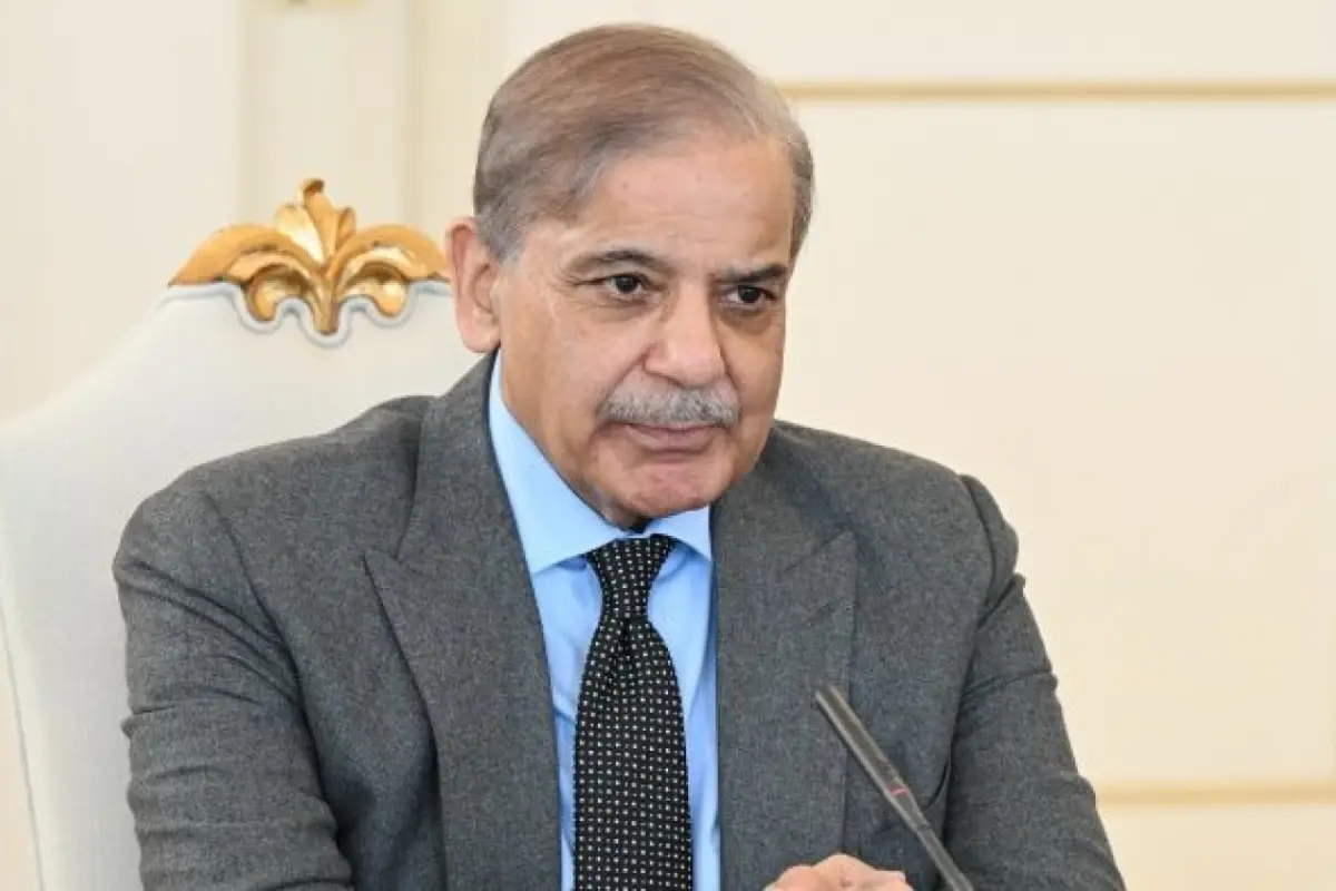 Şahbaz Şərif Azərbaycana gəlir