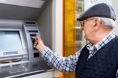 Bakı, Sumqayıt və Abşeron üzrə pensiyalar ödənildi