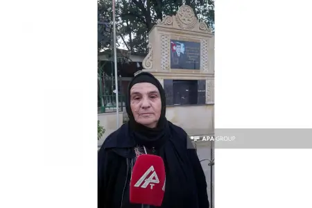 Milli Qəhrəman Pəncəli Teymurovun anası: "İnanırdım ki, Prezidentimiz oğluma yüksək dəyər verəcək"