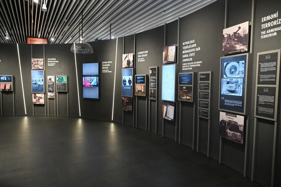 Bakıda Zəfər muzeyi açıldı - Fotolar