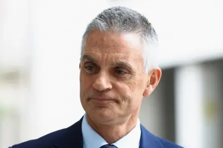 BBC-nin baş direktoru istefa verdi - səbəb