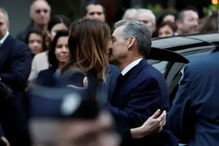 Sarkozi həbsdən erkən çıxdı – Yenilənib