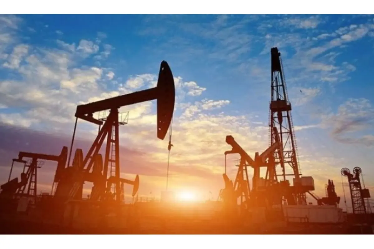 Azərbaycan nefti cüzi ucuzlaşdı