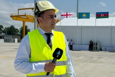 AzTV-nin müxbiri təyyarənin qəzaya düşdüyü ərazidə yaralandı - Foto