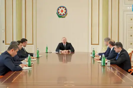 Prezidentin icra başçıları ilə görüşünün - Videosu