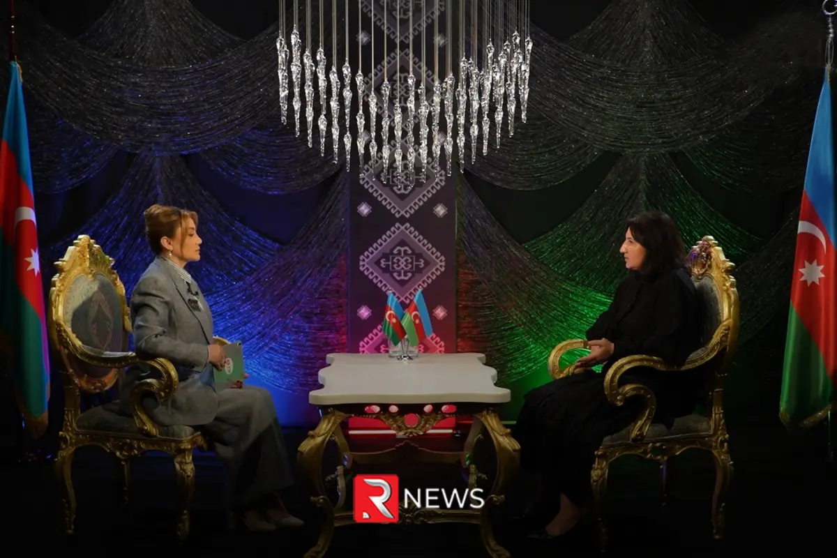 "Qalxdığı postlardan mənə güllər toplayardı" - Ofeliya Salmanova