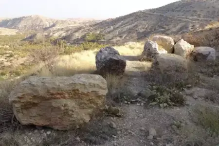 Qədim mağaralarda müəmmalı səslər: Sakinlər bölgəni tərk edirlər