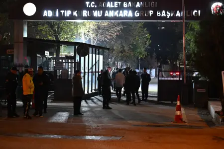 Şəhidlərin nəşi ekspertizaya aparıldı