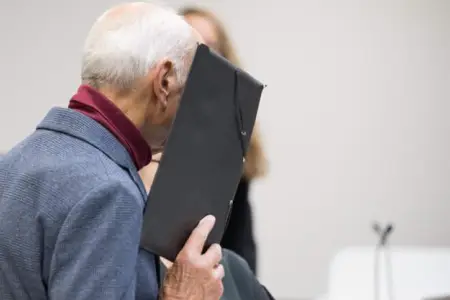 Silsilə qətllərdən sonra 30 il gizlənə bilmişdi - Saxta pasport onu ələ verdi...