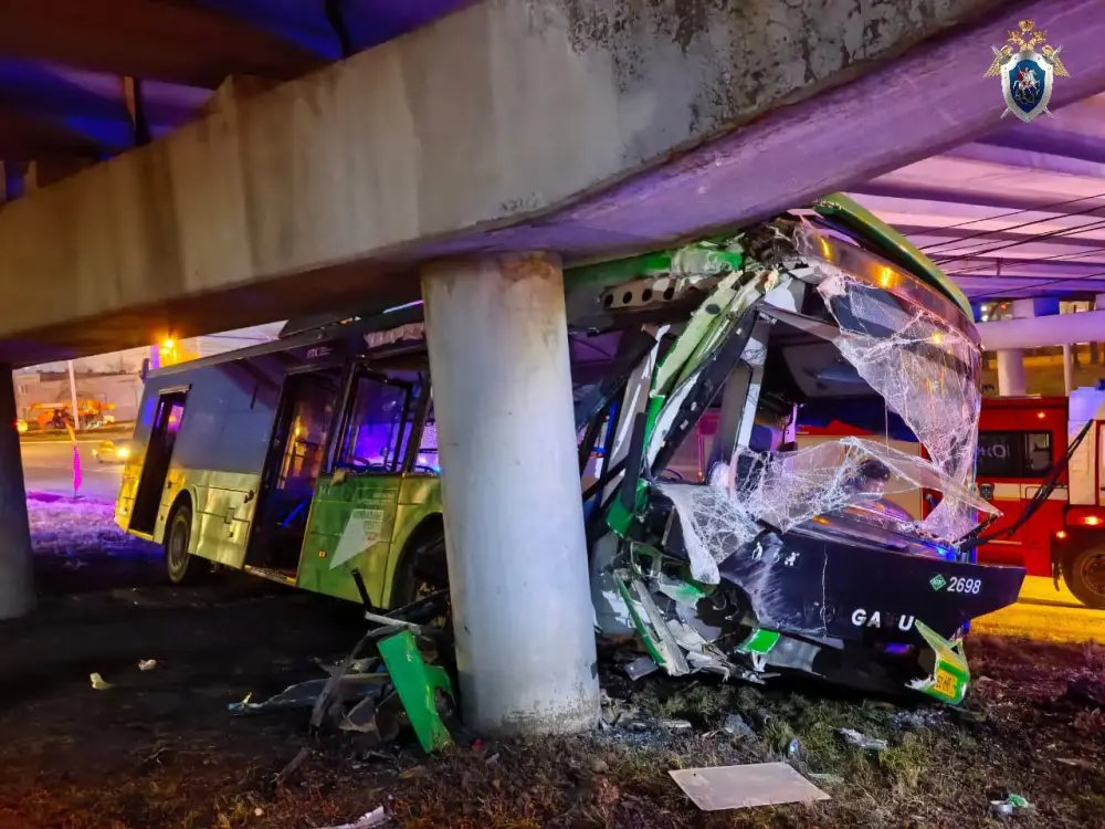 Bu şəhərdə ağır qəza oldu, 12 nəfər yaralandı - Fotolar