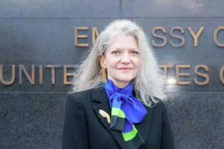 “Tramp marşrutu”nu müzakirə etmək üçün Ermənistana səfər etdi