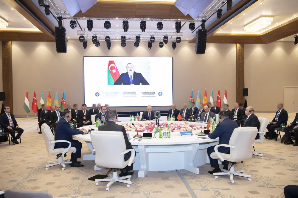 Əli Nağıyev və Orxan Sultanov Xankəndidə iclasda - Foto