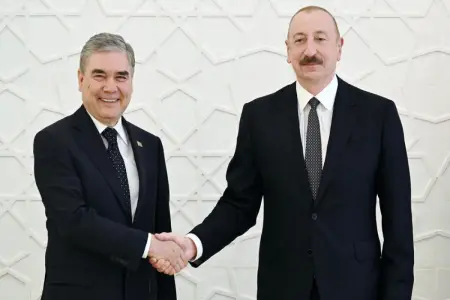 Qurbanqulu Berdiməhəmmədov Prezident İlham Əliyevə təbrik məktubu ünvanlayıb