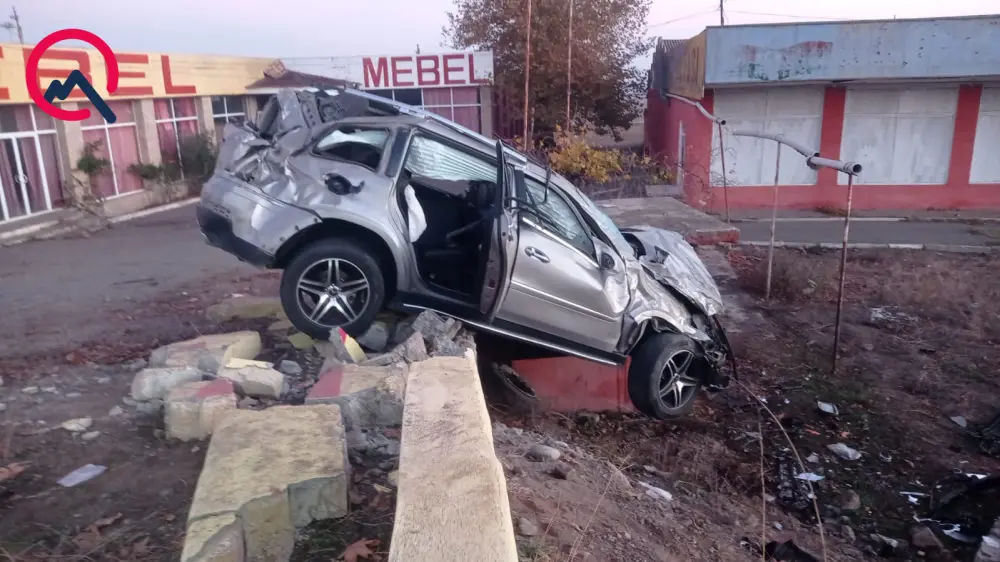 Göygöldə ağır qəza - Ölənlər var - Fotolar