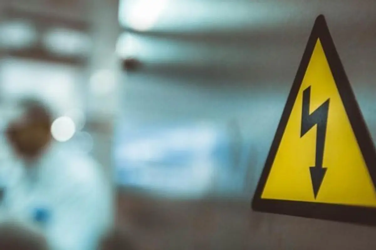 Bakıda məşhur hotelin dörd işçisini cərəyan vurub öldürdü - Adlar 