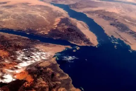 Afrika və Asiya ayrılır: Süveyşdə gizli tektonik hərəkət aşkarlandı