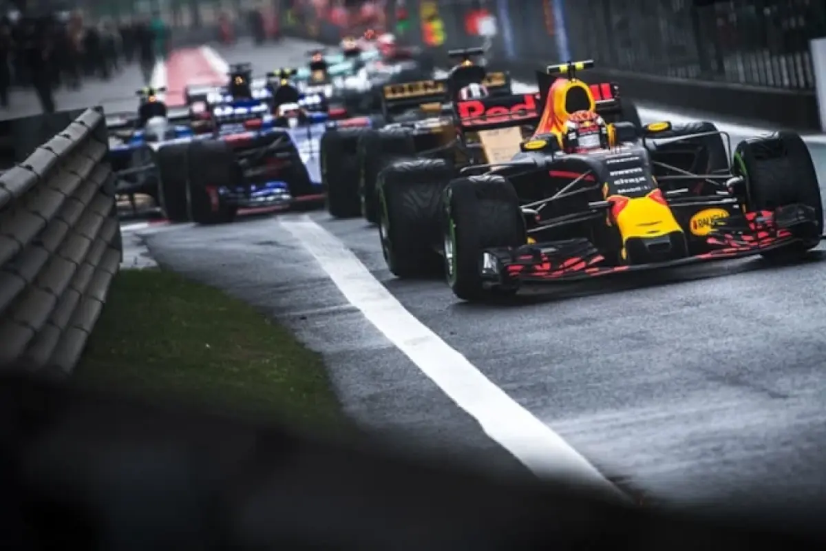 Formula 1-də 22-ci mərhələ: Las Vegas Qran-Prisi start götürür