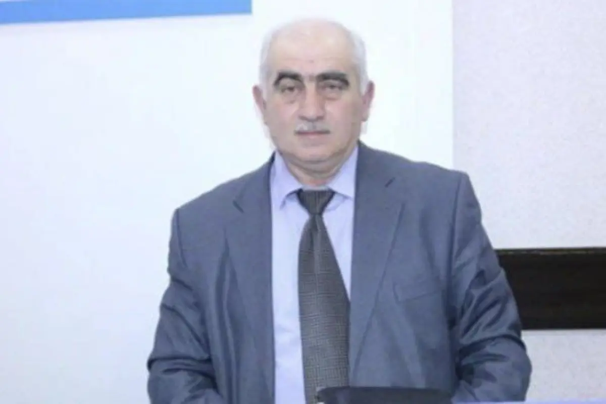 Əhməd Oruc vəfat etdi