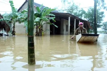 Vyetnamda faciə: 90-dan çox ölən var