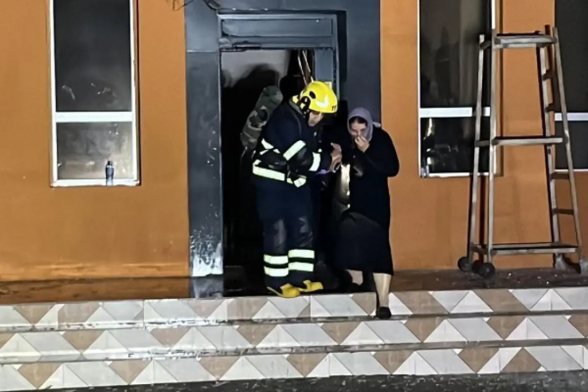 Yanğında xəsarət alanlardan 2-si evə buraxıldı 