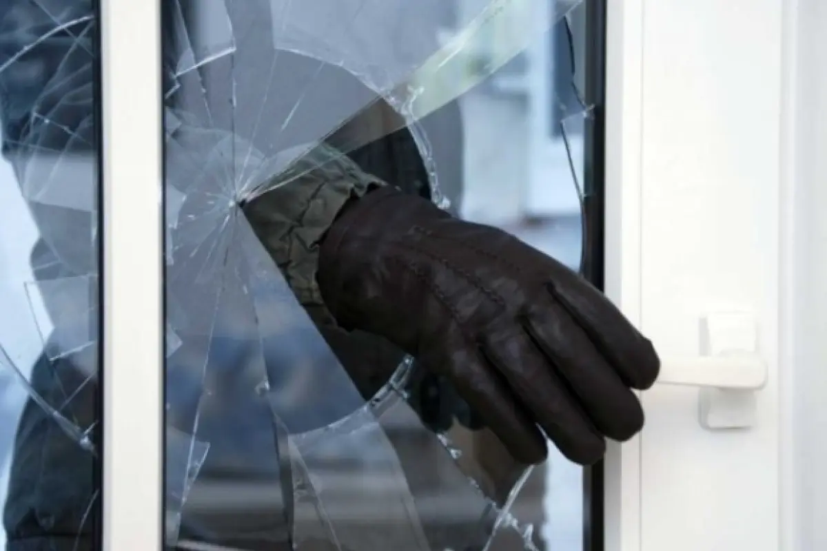 Bakıda 13 min manatlıq oğurluq