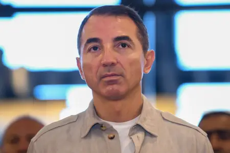 "Söyüş blogerləri"nin sponsoru Adnan imiş - Sensasion iddia