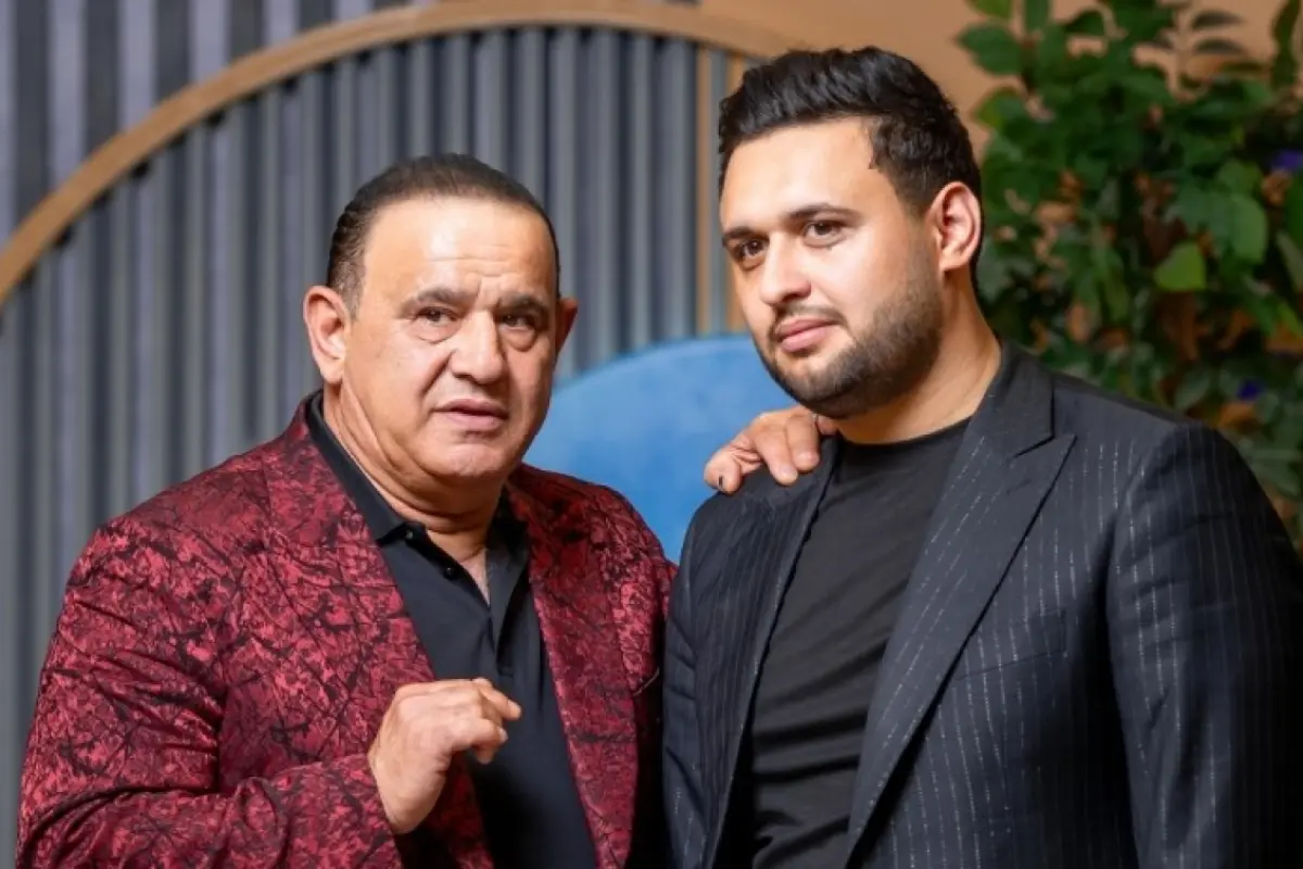 Oğlunu efirdə görən müğənni gözyaşlarını saxlaya bilmədi – Video