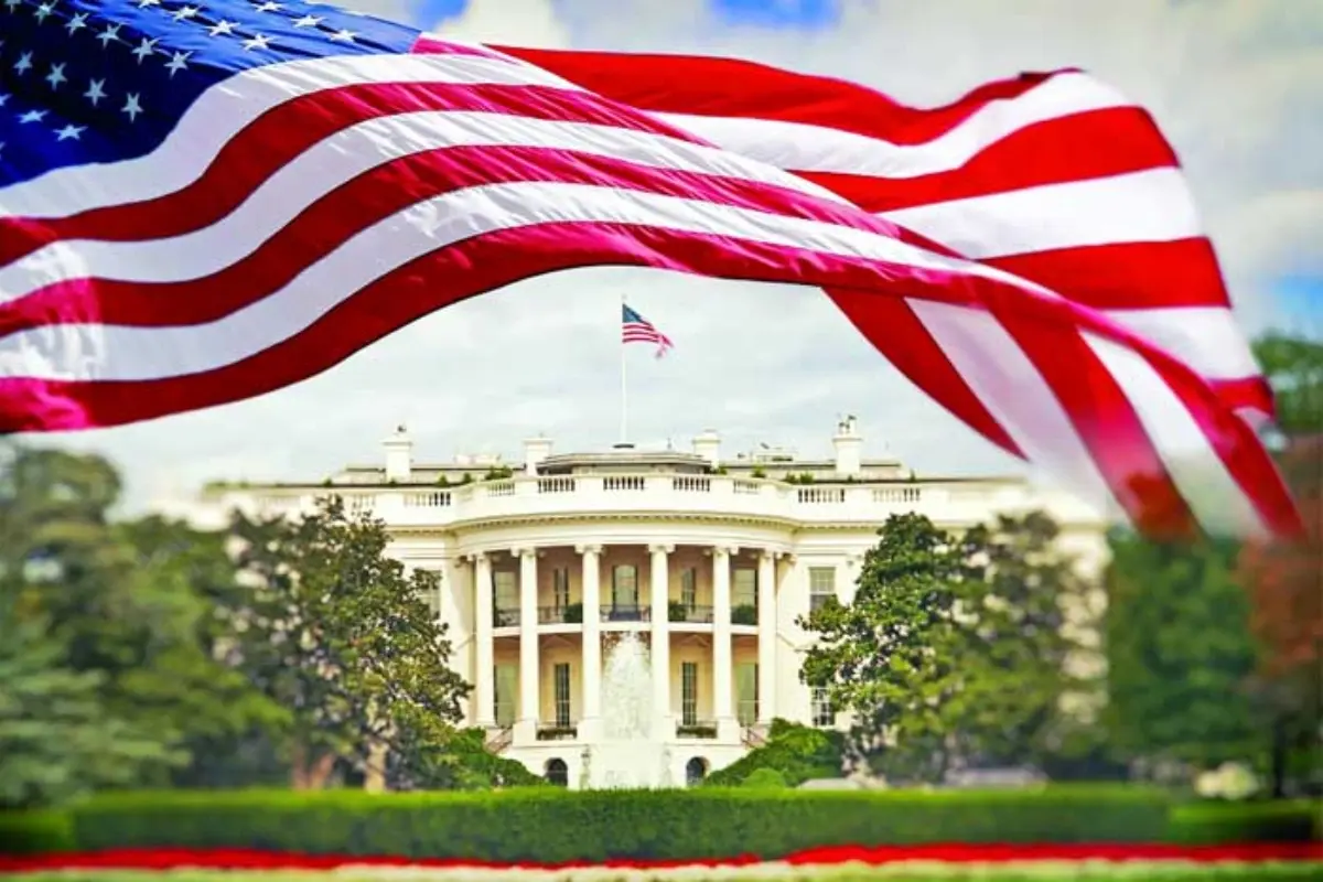 Tramp administrasiyası 317 min federal işçini ixtisar edəcək