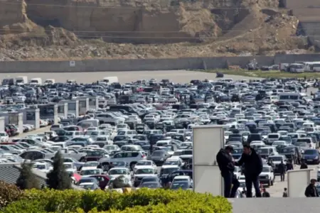 Bakıdakı maşın bazarı Ağdama köçürüləcək