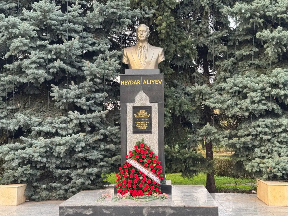 Kamran Əliyev Rumıniyadadır - Foto