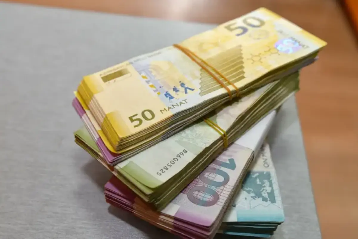 Bu şəxslərə 4000 manat veriləcək - Siyahı