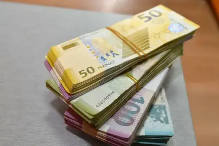 Bu şəxslərə 4000 manat veriləcək - Siyahı