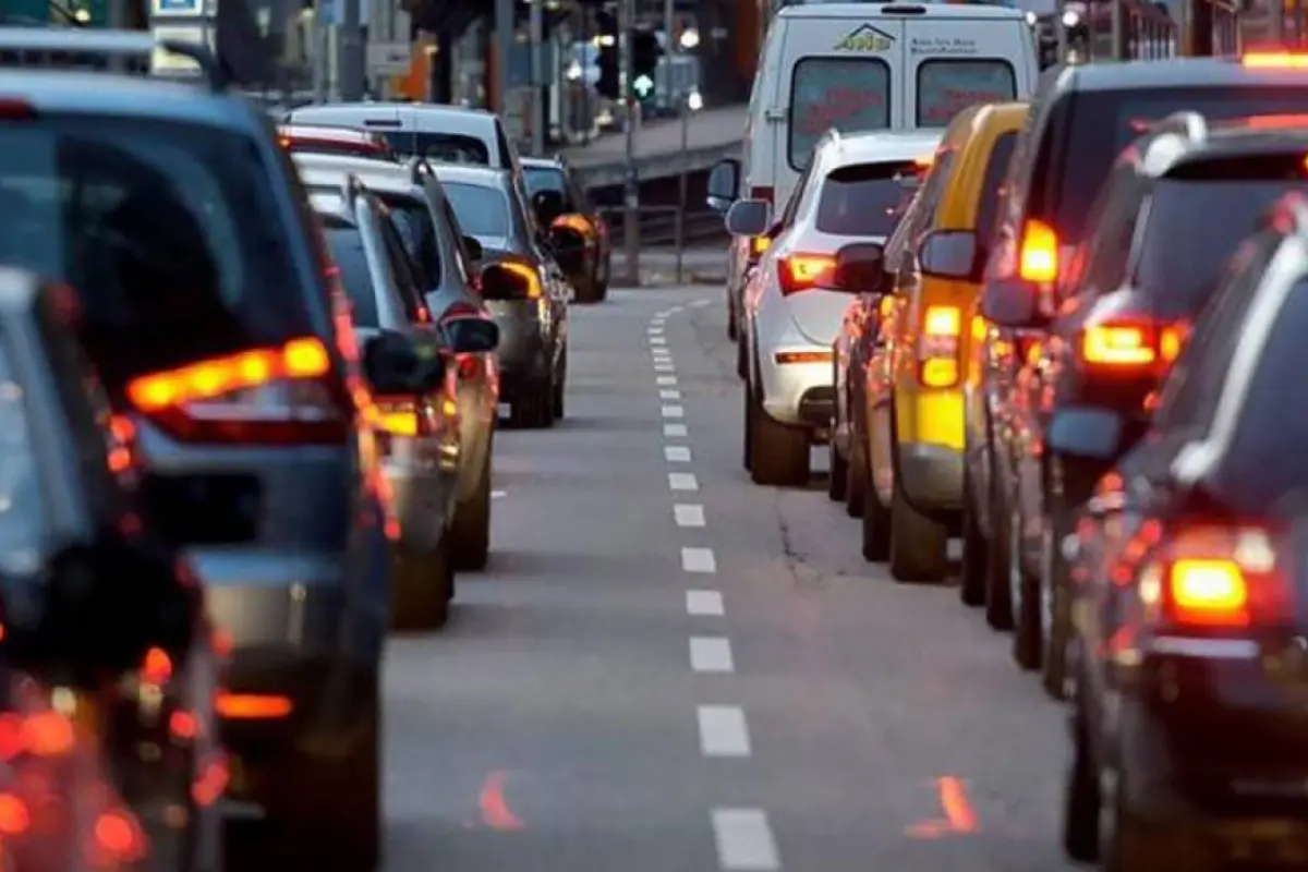 Sürücülərin nəzərinə! Bu yollarda tıxac var