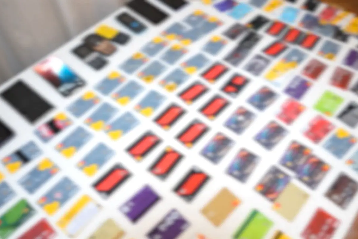 Bu qədər kartı əhalidən pulla alıb, qumarbazlara satdılar - Video