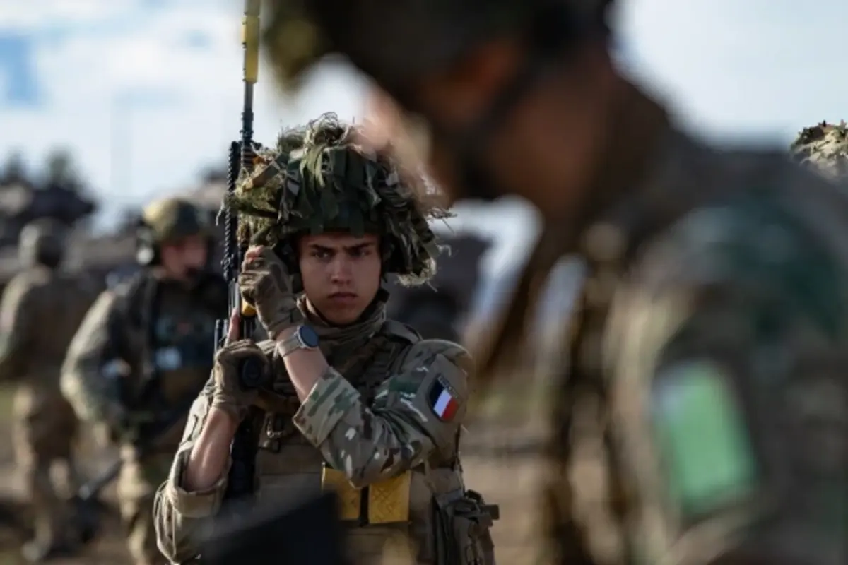 Avropanı qorxu bürüdü: Ləğv edilən məcburi hərbi xidmət geri qayıdır 