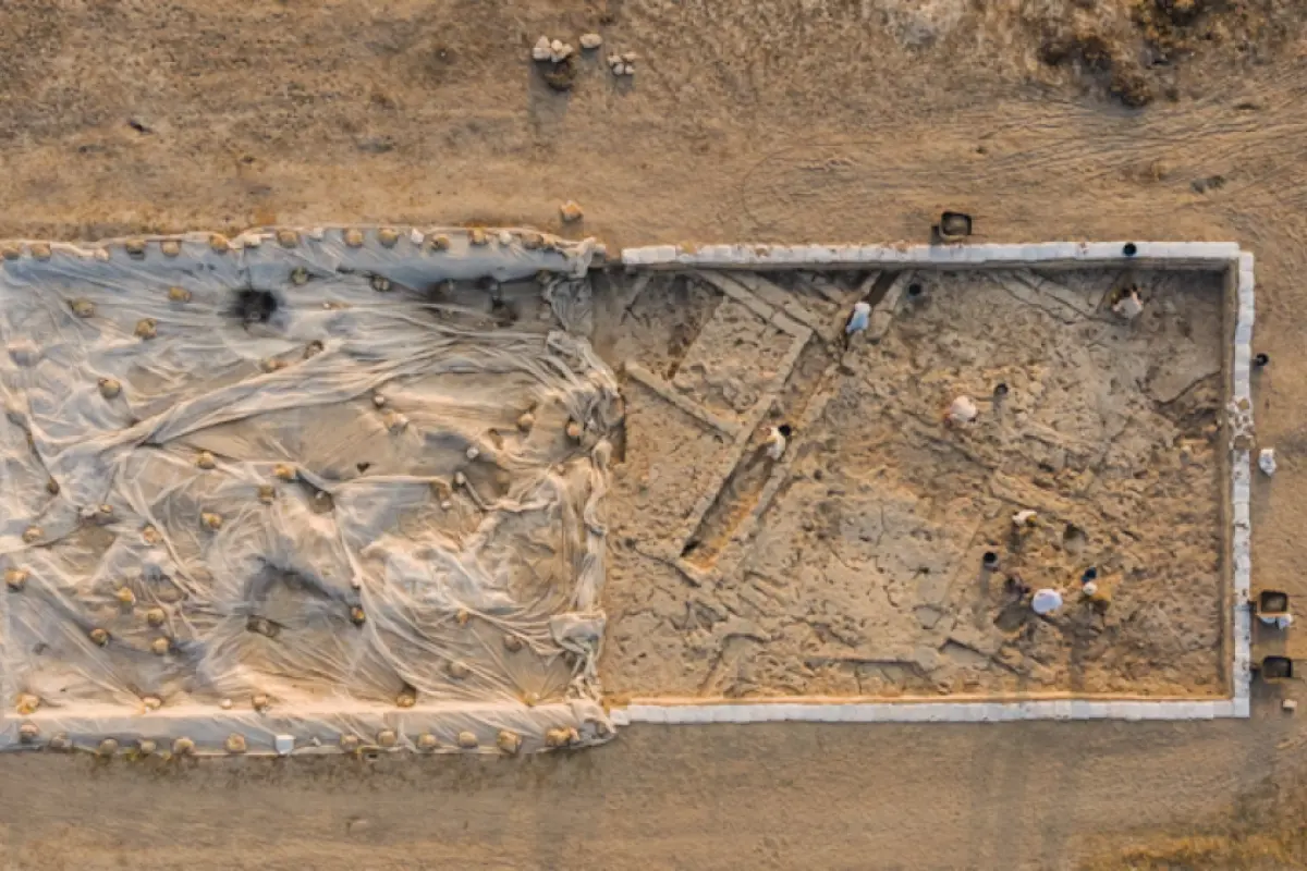 8500 illik güzgü tapıldı