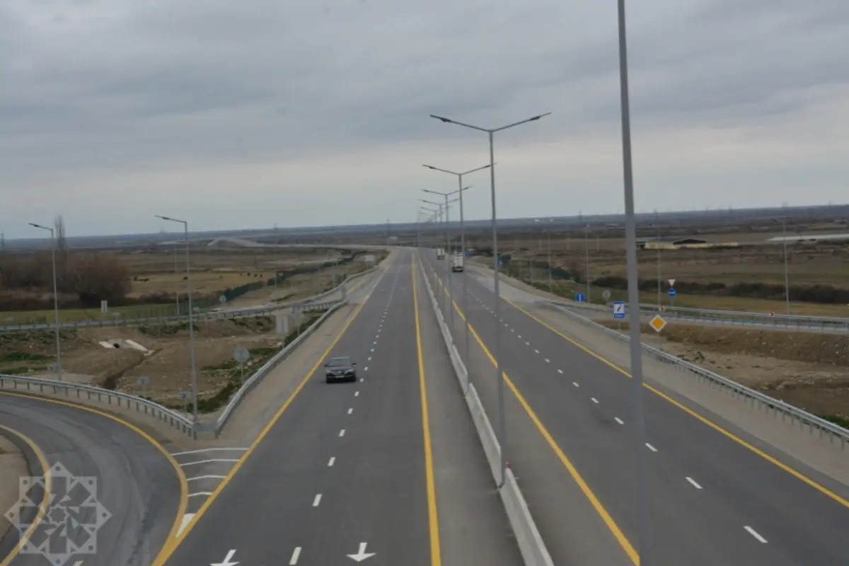 Sürücülərin diqqətinə: bu yolda radar və müşahidə kameraları quraşdırıldı