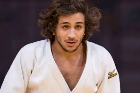 Hidayət medal qazana bilmədi