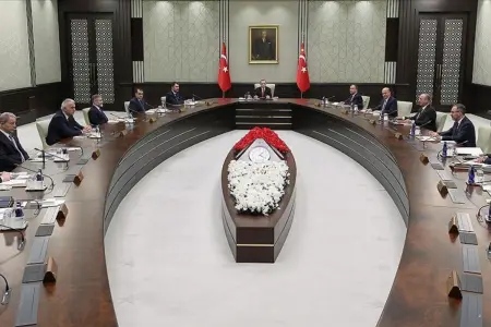 Ərdoğan nazirlər kabinetini toplayır