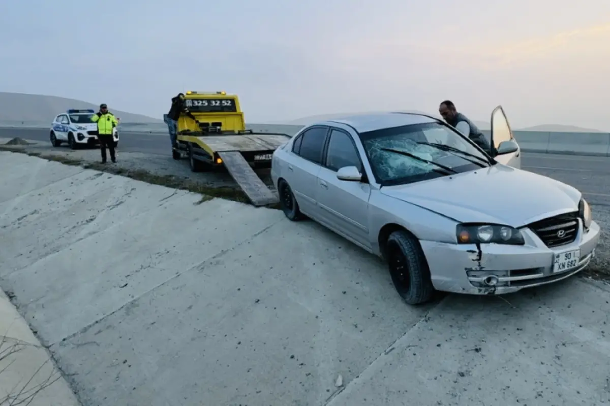 Şamaxıda maşın kanala aşdı - Ər-arvad yaralandı - Yeniləndi