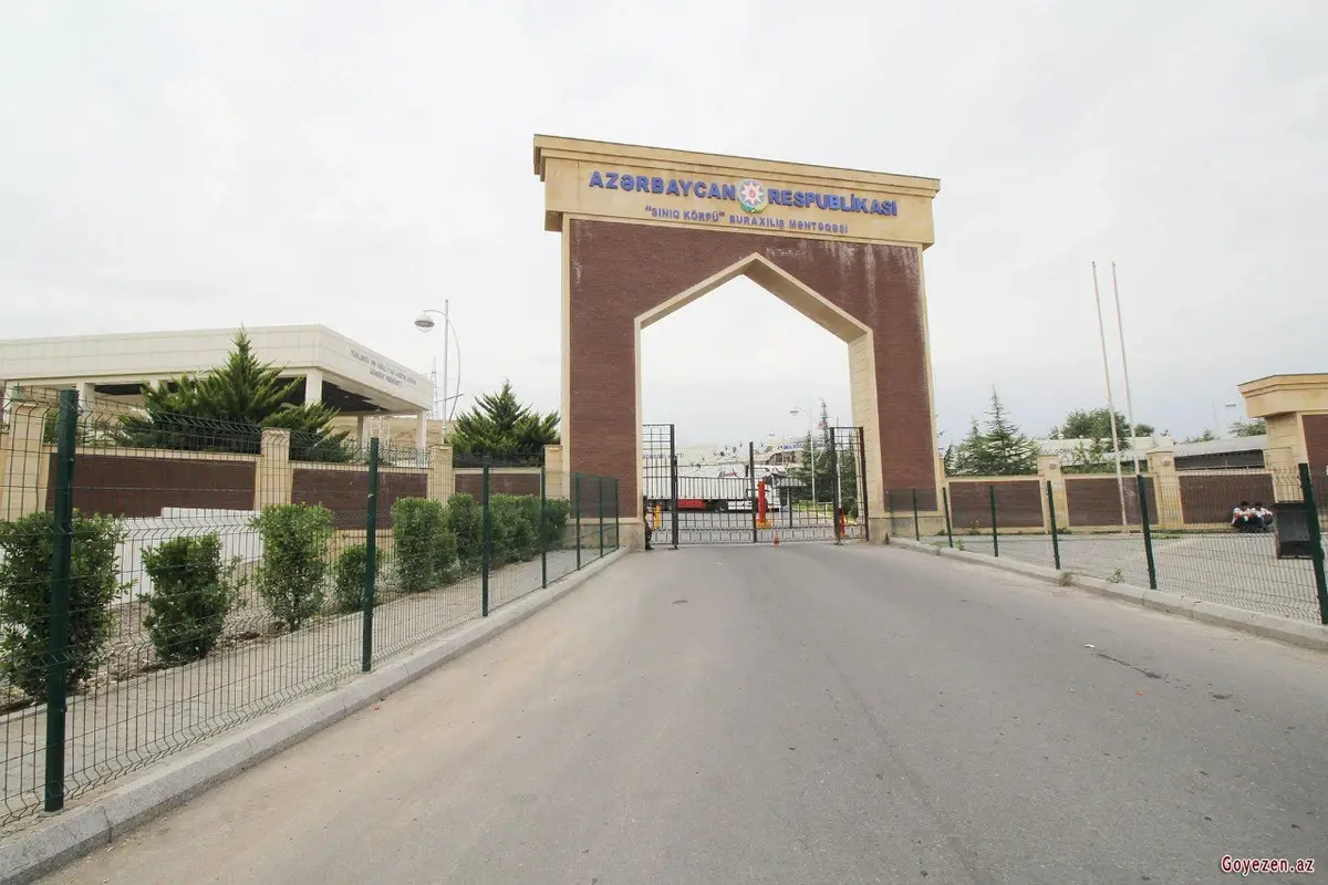 Quru sərhədlərin açılması təklif olundu 