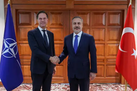 Hakan Fidan NATO-nun baş katibi ilə görüşdü  