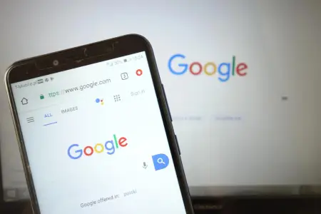 Ukraynalılar 2025-ci ildə "Google"da ən çox nəyi axtarıb?