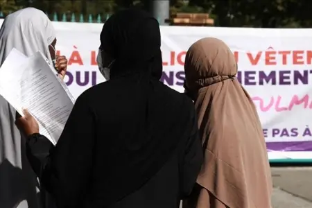 Bu ölkədə müsəlmanlara qarşı dini ayrı-seçkilik rekord həddə çatdı