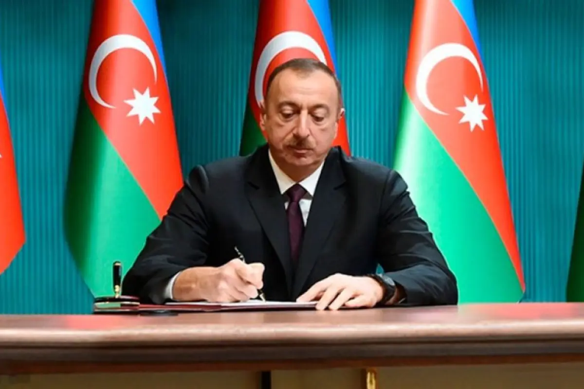 Prezident Sərəncam imzaladı 