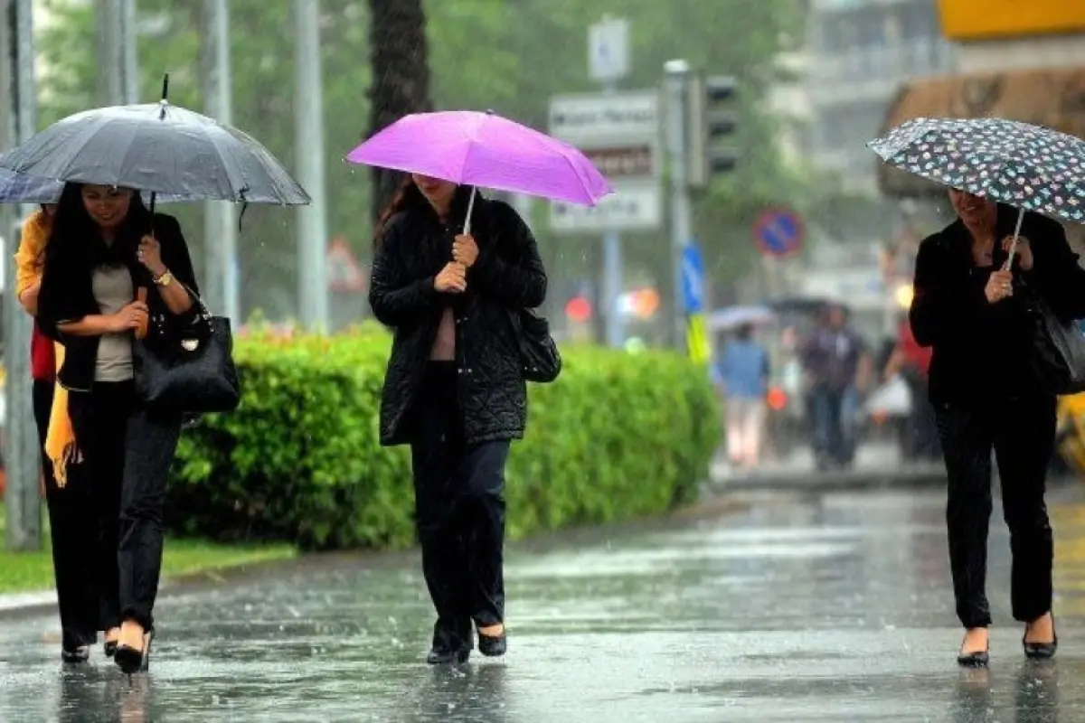 Yağıntılı hava daha üç gün davam edəcək 