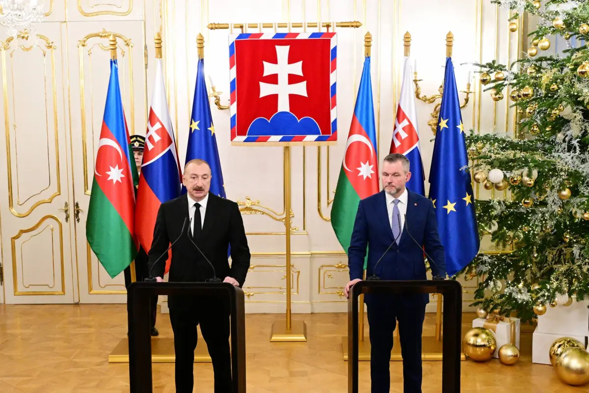 Azərbaycan və Slovakiya Prezidentləri mətbuata bəyanatlarla çıxış ediblər