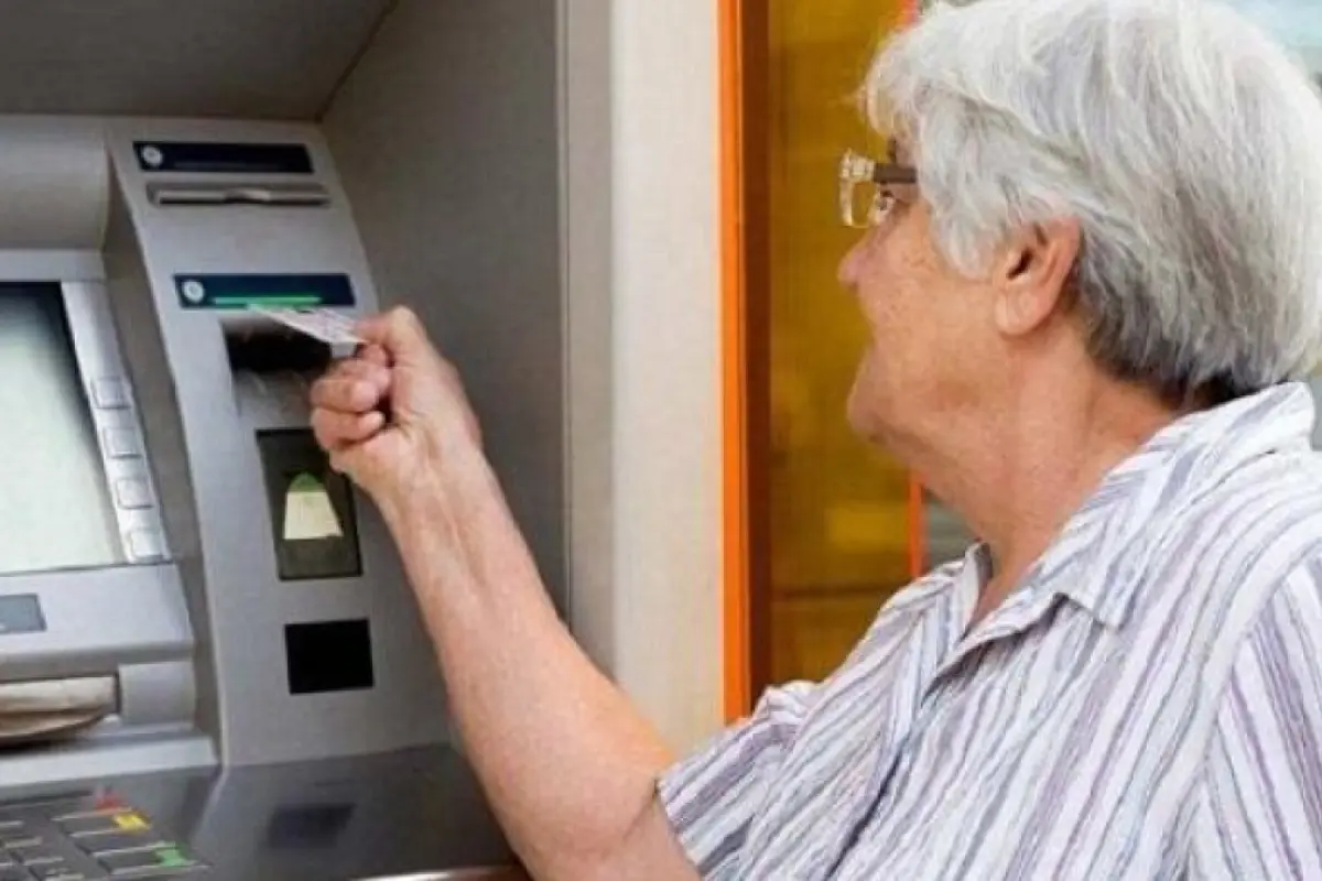 Pensiyalar bu tarixdə ödəniləcək