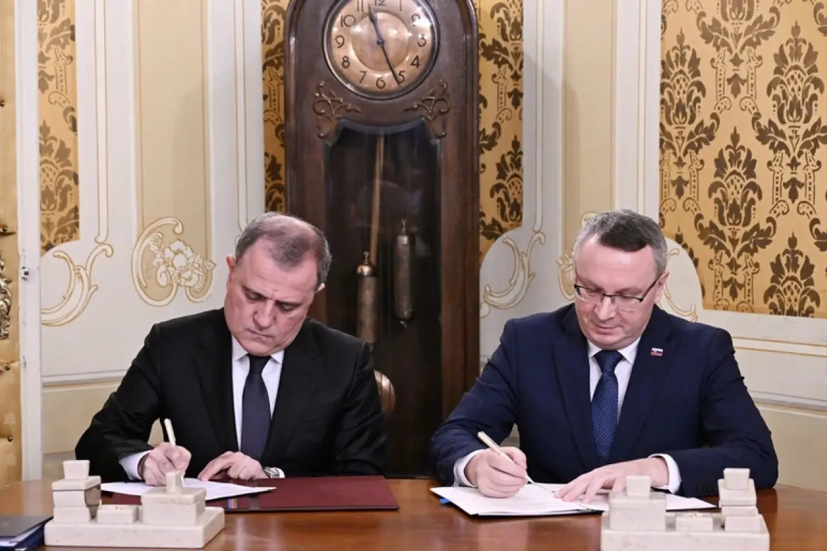 Azərbaycanla Slovakiya arasında beş sənəd imzalanıb